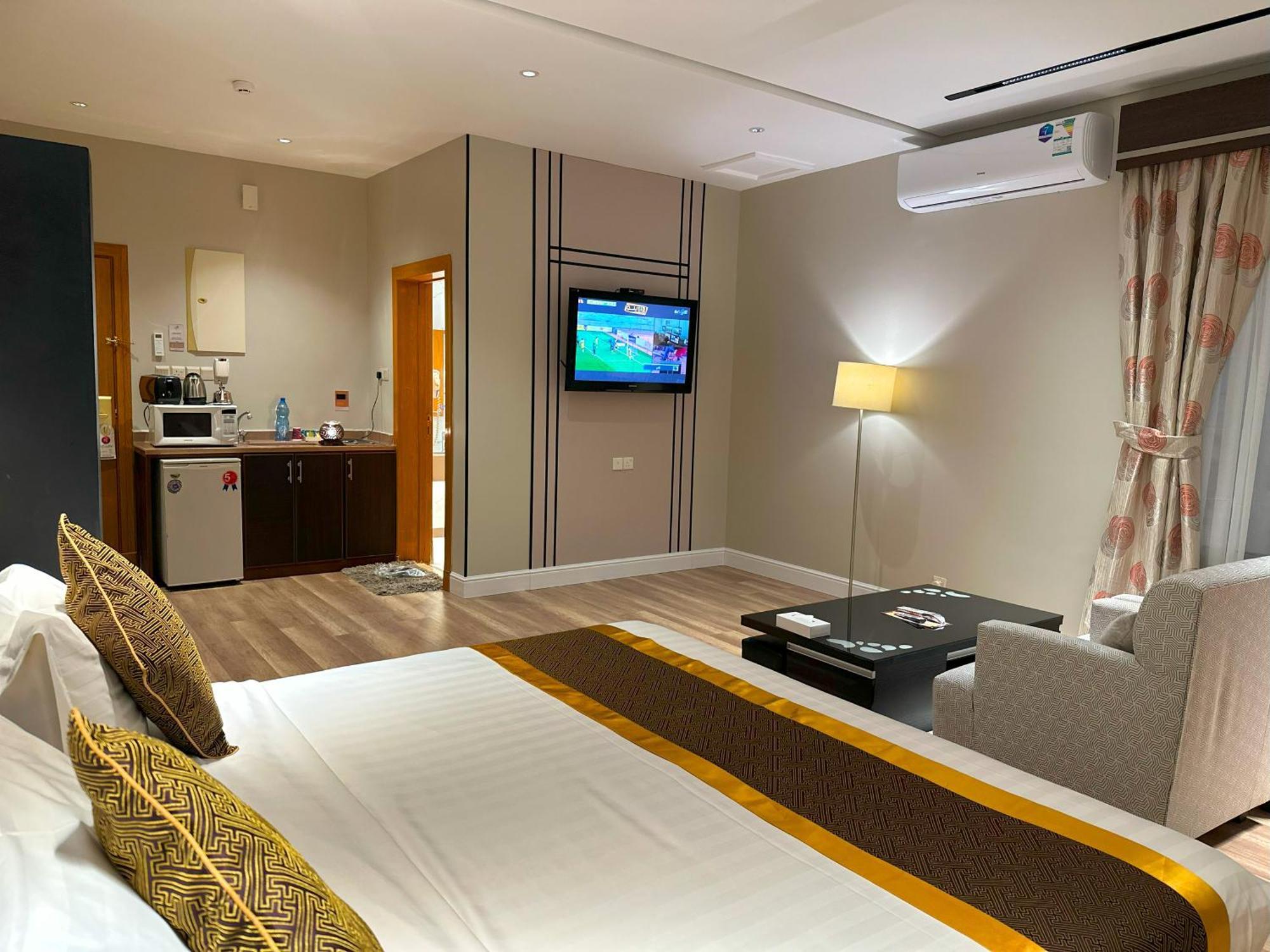 Nelover Hotel Hafar Hafar Al-Batin Ngoại thất bức ảnh